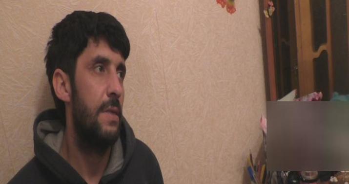 Keçmiş məhkumun evindən qumbara və heroin aşkarlandı -