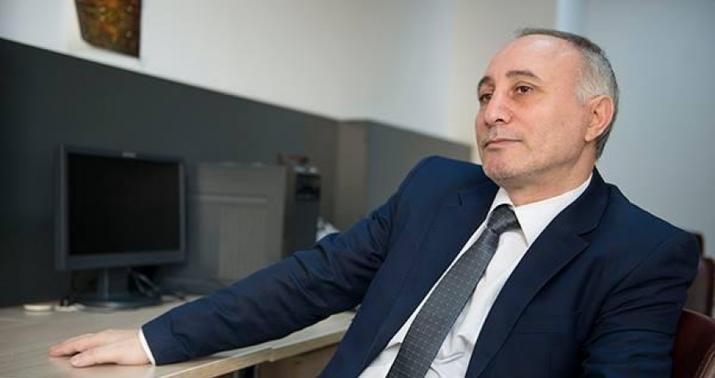 Harda gecələyim bəs, ayrılığın ucundan –