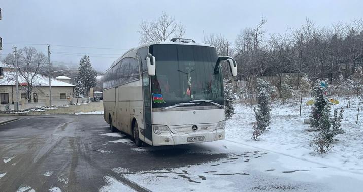 Qara görə Şuşadan çıxa bilməyən sərnişin avtobusu Bakıya yola düşdü