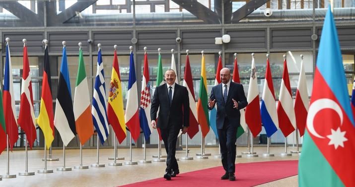 Brüsseldən sülh anonsu: Növbəti həftələrdə...-