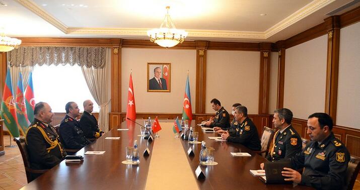 Zakir Həsənov türk generalla görüşdü -