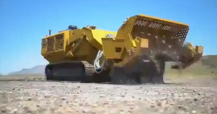 Türkiyədən Azərbaycana daha 13 ədəd minatəmizləyən maşın gətirilir