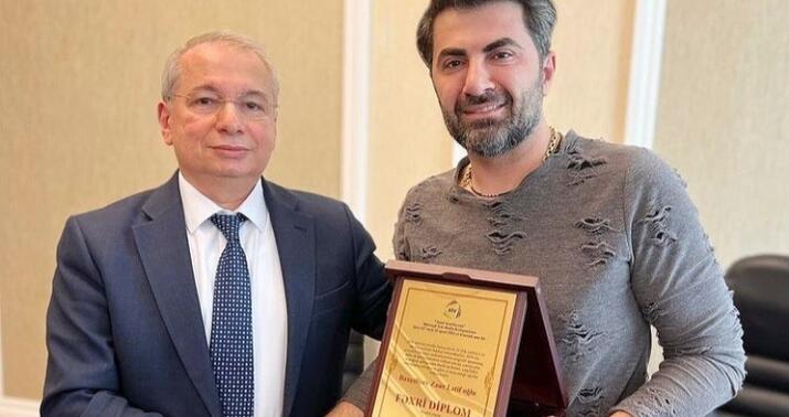 "Səni anlayanın yanında olacaqsan" -