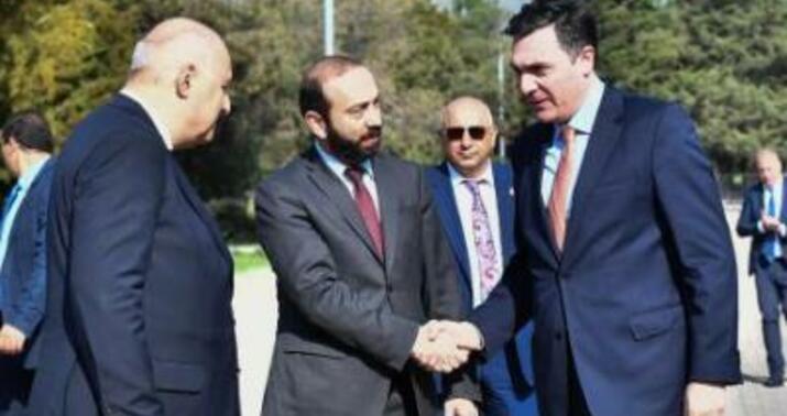 İrəvana gələn gürcü nazirdən skandal addım –