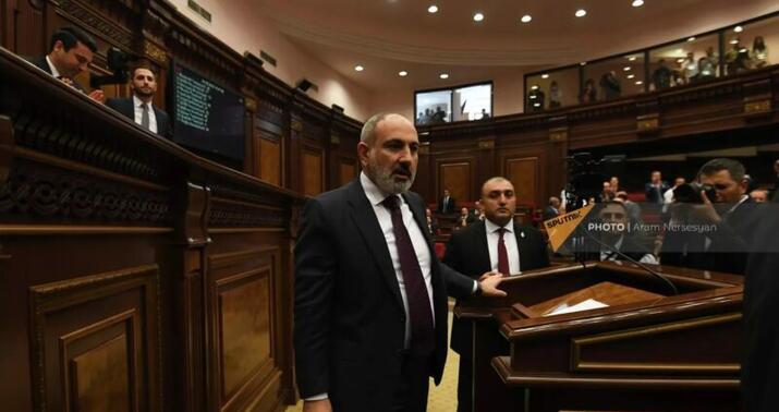 “Qulaqlarının dibini görərlər” –