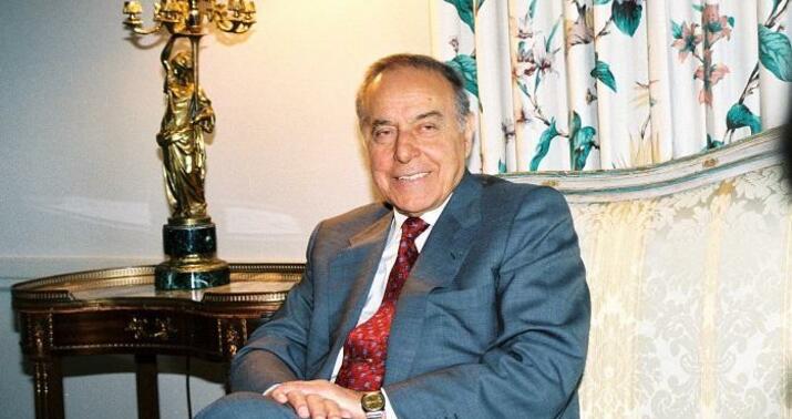 Tarixi Zəfərə aparan yol: