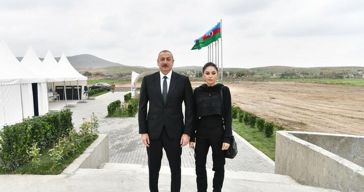 Prezidentlə xanımı Xocavənd və Xocalıya getdi