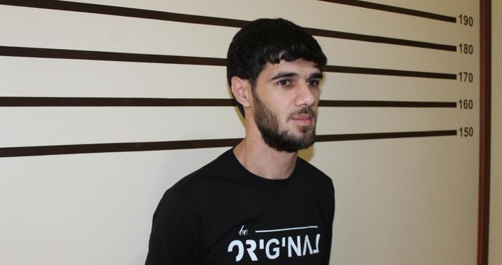 Gənc oğlan oğurluq etdiyi 55 min manatı mərc oyunlarına xərclədi