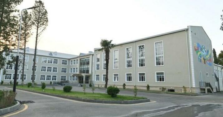 Müəllim şagirdi döydü: araşdırma başladı -