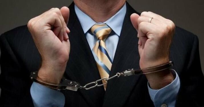 Azərbaycanda bir neçə vəzifəli şəxs həbs edildi