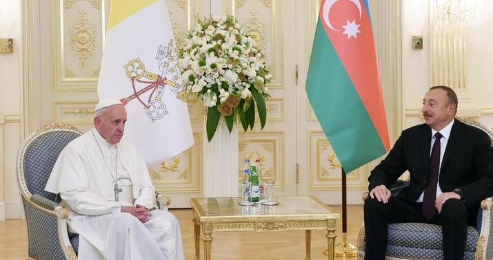 İlham Əliyev Roma Papasına təbrik məktubu ünvanladı