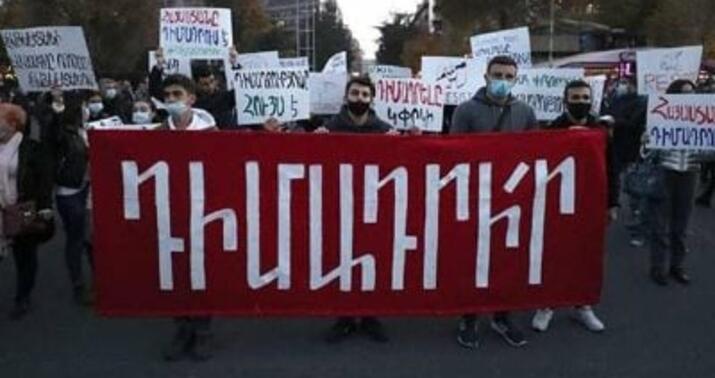 Revanşistlər Brüssel razılaşmasına qarşı -