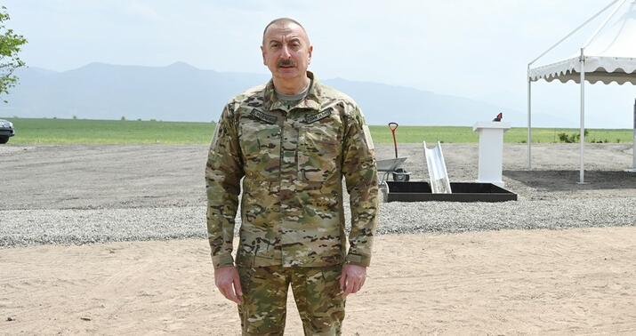 "Niyə qaçmısınız dovşan kimi?" -