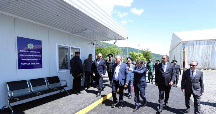 Səfər Mehdiyev “Mazımqara” gömrük postunda mövcud vəziyyətlə tanış oldu -