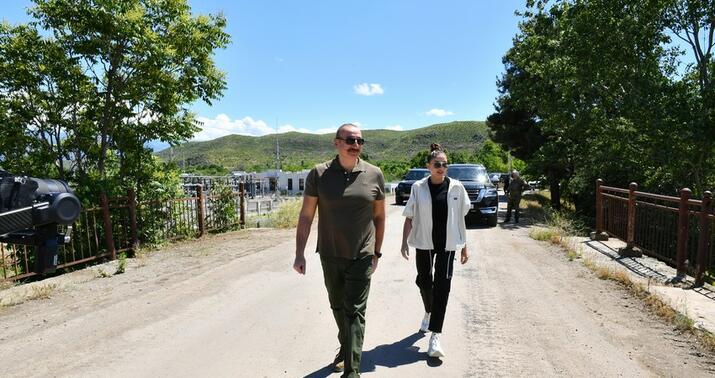 Prezident və xanımı Zəngilanda intensiv meyvə bağı ilə tanış oldular