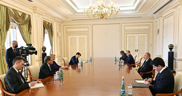 İlham Əliyev Karen Donfridi qəbul etdi -