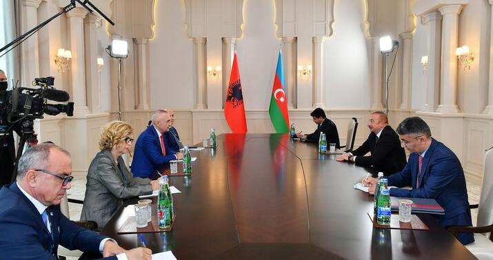 Azərbaycan və Albaniya prezidentləri arasında görüş oldu -