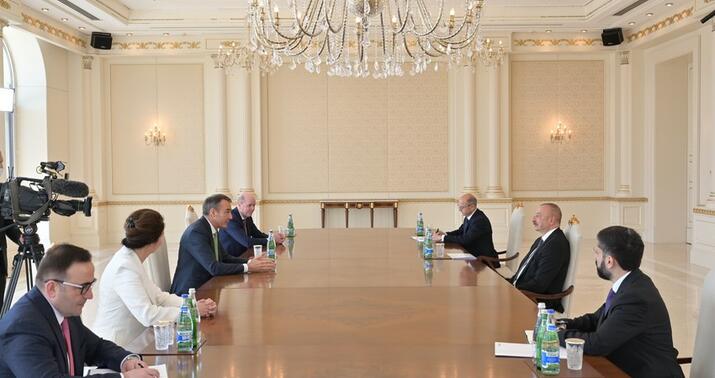 İlham Əliyev BP qrupunun baş icraçı direktorunu qəbul etdi -