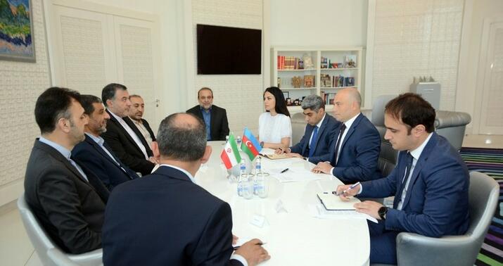 Azərbaycan və İran Xudafərin körpüsünün bərpasını müzakirə etdi