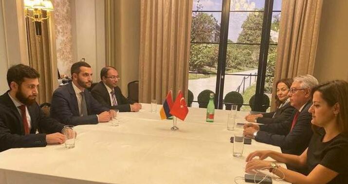 Çavuşoğlunun mesajı İrəvanı qıcıqlandırdı –