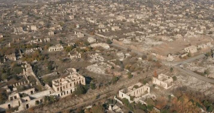 Ukraynanı bərpa edənlər Azərbaycanın dağıdılan bölgələrini niyə unudur? –