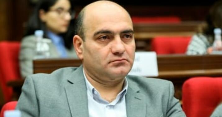 Böhran keçirən Ermənistanın Türkiyədən iqtisadi asılılığı artır -