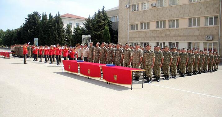 “Ehtiyat zabit hazırlığı kursu”nun buraxılış mərasimi keçirildi