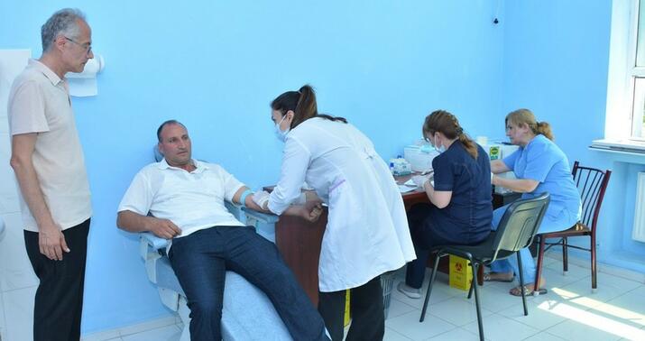 Ağalıya köçürülən ailələrin tibbi müayinələrinə başlanıldı