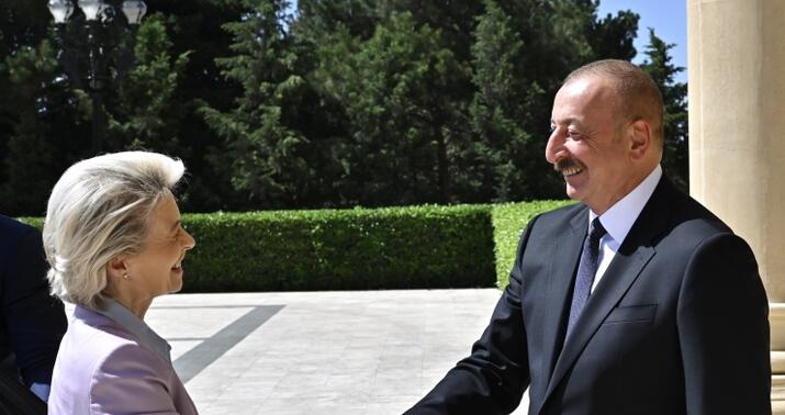 İlham Əliyevin Ursula Fon der Leyenlə görüşü keçirildi -