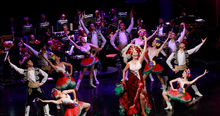 Musiqili Teatrda təntənəli bağlanış mərasimi -