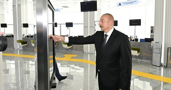 İlham Əliyev Sumqayıtda  açılış və təməlqoyma mərasimində iştirak etdi