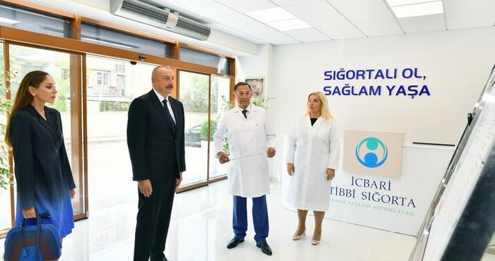 Prezident və birinci xanım doğum evində yaradılan şəraitlə tanış oldular