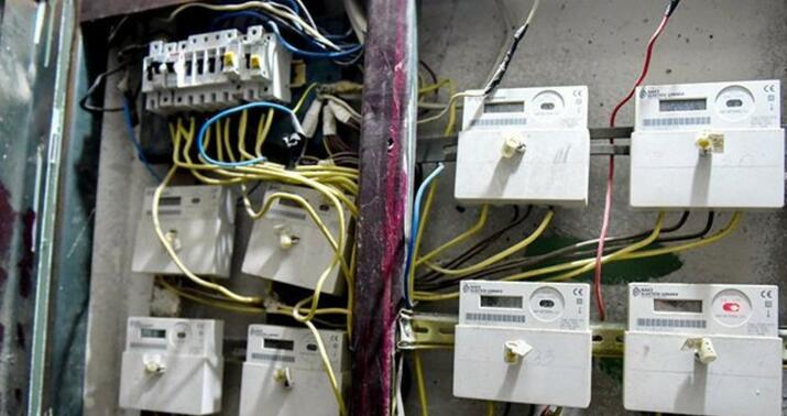 Bakıda yaşayış binasında yanğın oldu