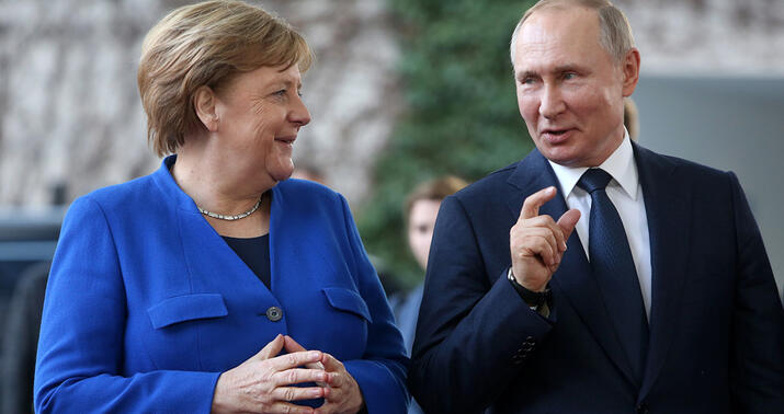 “Merkel həmin axşam Putinə zəng edəndə...” –