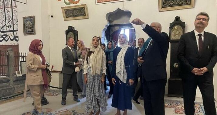 Mehriban Əliyeva və Leyla Əliyeva Mövlanə Muzeyində -