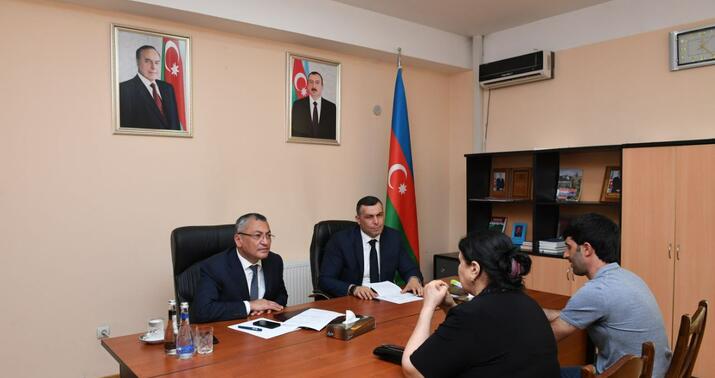 Rövşən Rzayev Gəncədə vətəndaşları qəbul etdi