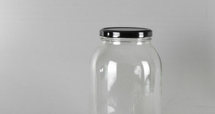 Metroda “banka” əməliyyatı: “Şüşə kəsici alət olduğuna görə...” -