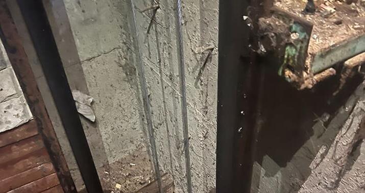 Binada lift qırıldı –