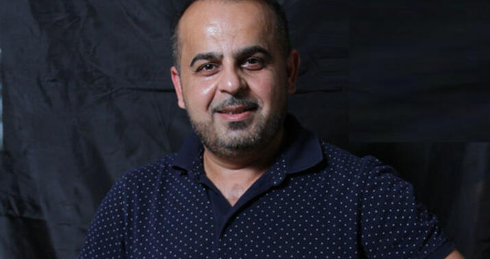 Britaniya Kraliçası ilə görüşən əməkdar artist: