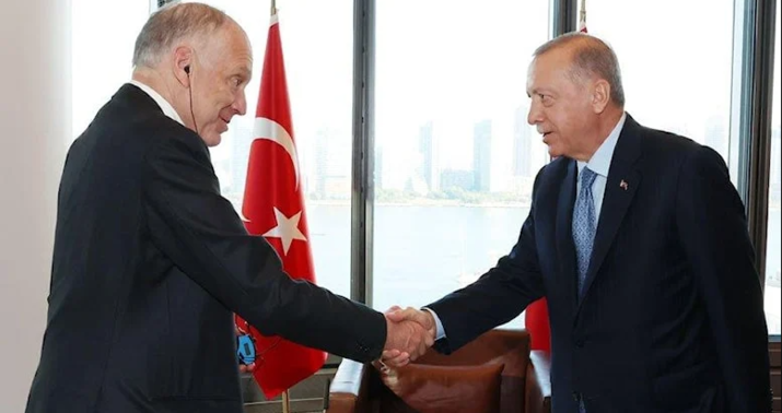 Ərdoğan Dünya Yəhudi Konqresinin sədri ilə görüşdü