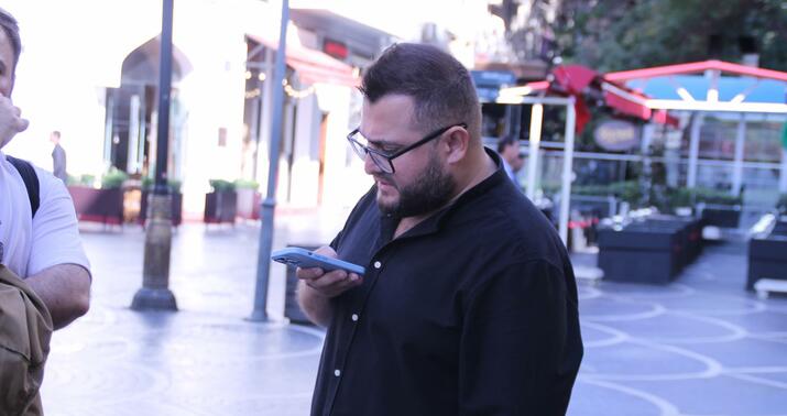 Rəhim son illərini anasının müalicəsinə həsr etmişdi -