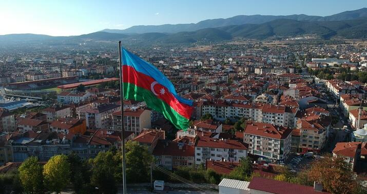 Onlar ermənidən çox ermənidir, absurd müraciətə imza atmaqla... –