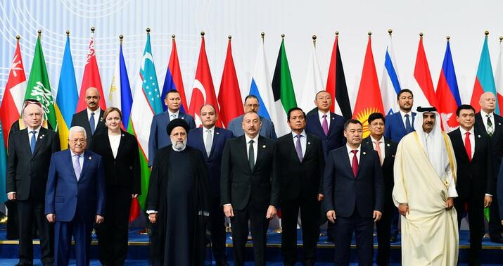 Prezident AQFET-in sammitində çıxış etdi -