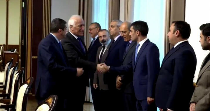 Ermənistan prezidentindən Araikə -