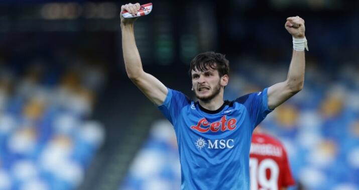 Məhşur futbolçunun atası Azərbaycan vətəndaşı imiş -