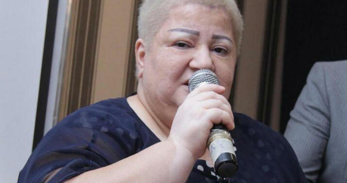 Könül Xasıyeva boğazındakı şişə görə kömək istədi