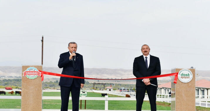 Ərdoğan: “Yararsız hala salınmış bu yerlər indi bərəkətli torpaqlara çevrilib”
