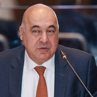 Çingiz Abdullayev: Aytmatova qarşı təhqir xarakterli hücumlar nəticəsiz qalacaq