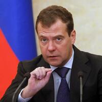 Medvedev yeni təhlükəsizlik zolağının keçəcəyi əraziləri açıqlayıb