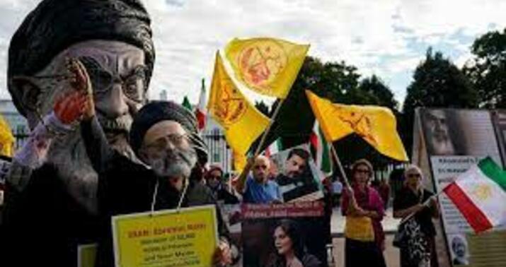 Molla rejimi nədən narahatdır? -